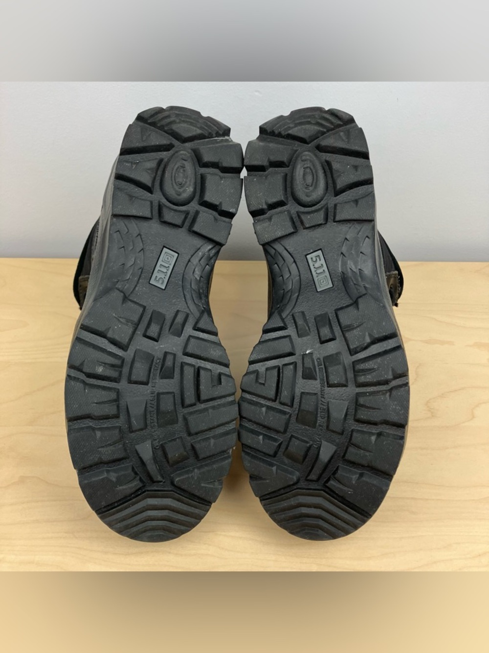 5.11 Tactical Men’s Size 9.5 ATAC 2.0 6” Side Zip Black Tactical Work Boots - Picture 8 of 12